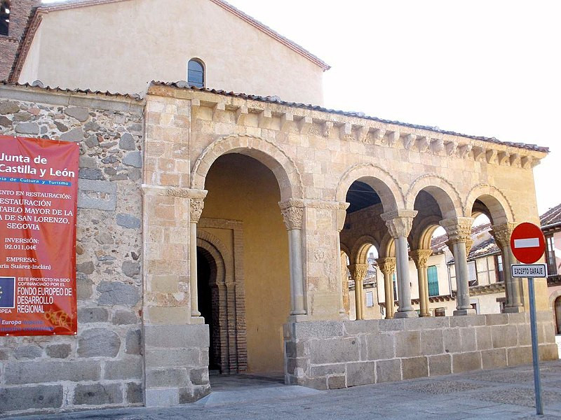 800px Segovia   Iglesia de San Lorenzo, pu00f3rtico 6