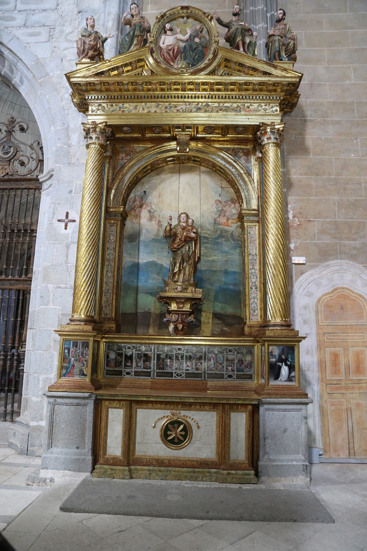 Retablo Virgen del Rosario. Villacastu00edn