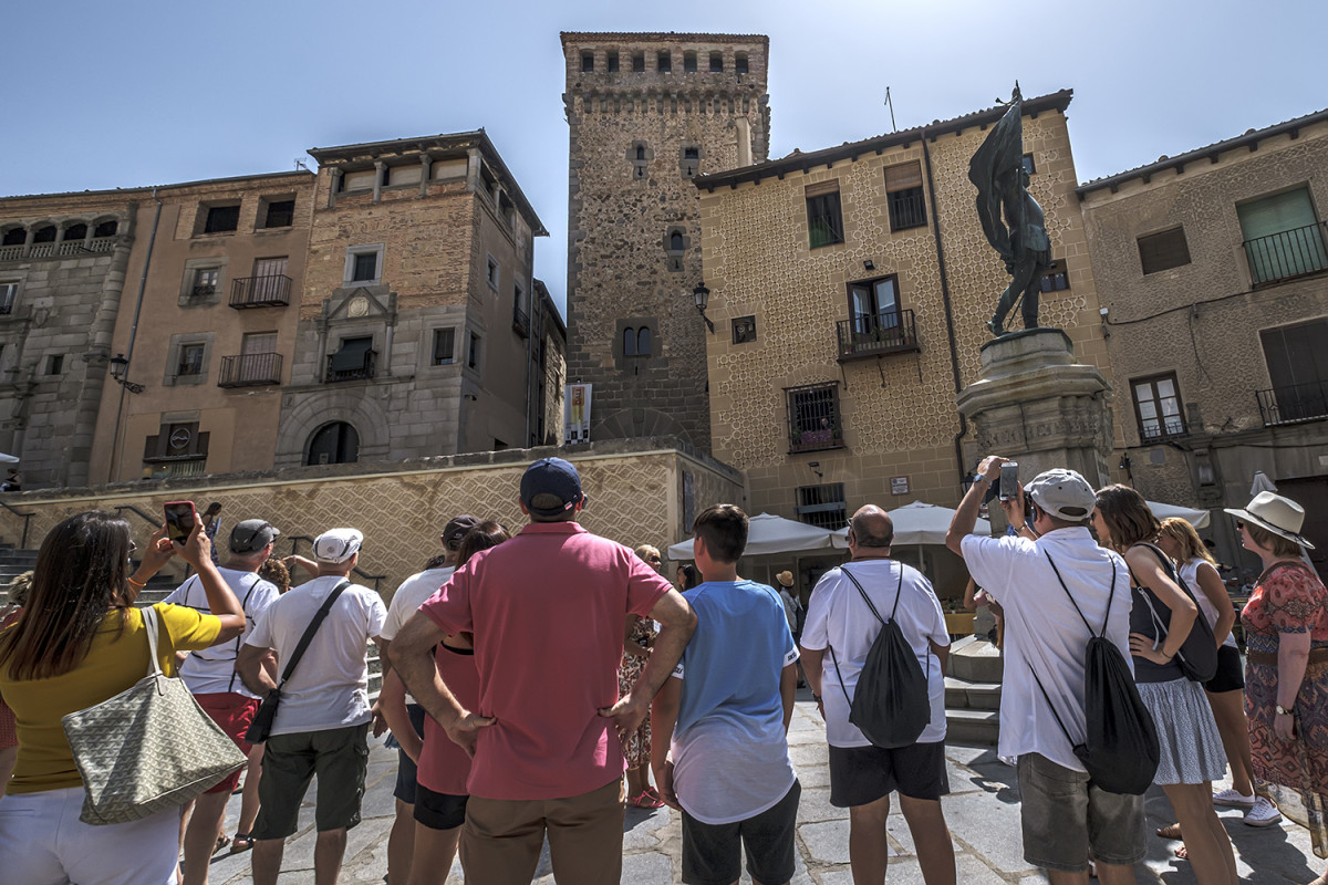 2023 04 28 Turistas Visita Guiada Patrimonio Humanidad KAM7813