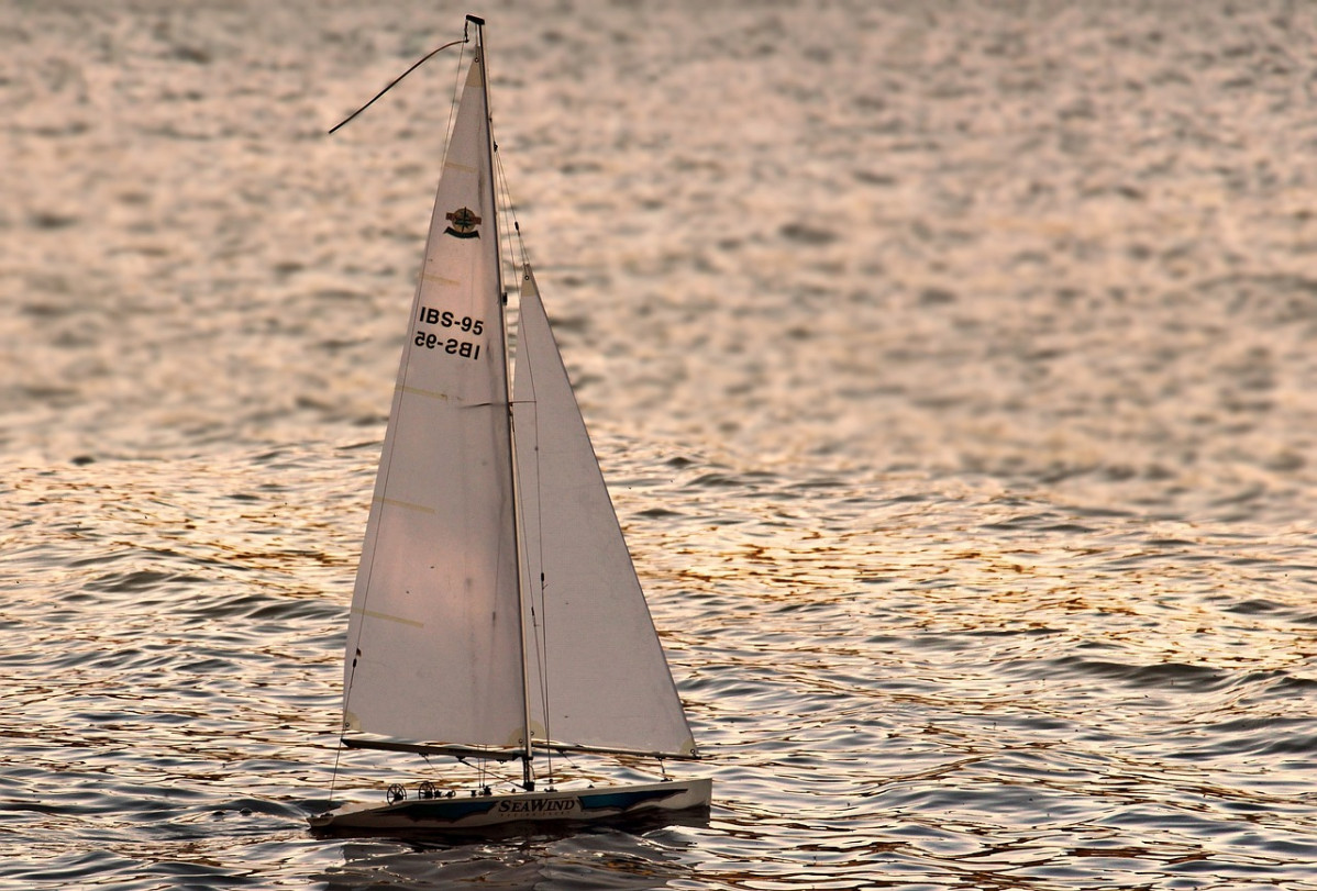 Sailboat 3399014 1280