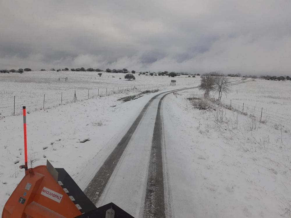 Nevadas en carreteras provinciales (1)