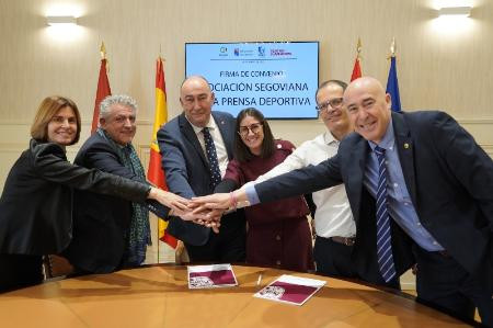 20250204 Firma convenio Dipiutaciu00f3n de Segovia (1) slide