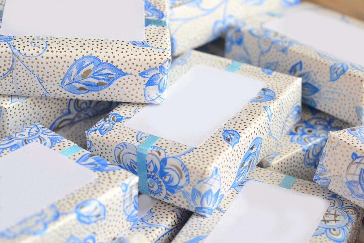 Gifts 8890531 1280