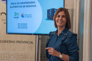 20251114 Alimentos Segovia Gala RP Magdalena Rodriguez KAM9233 slide