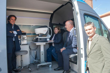 20251104 Aldeanueva Codonal Unidal Movil Optometria Recoletas KAM8308 slide